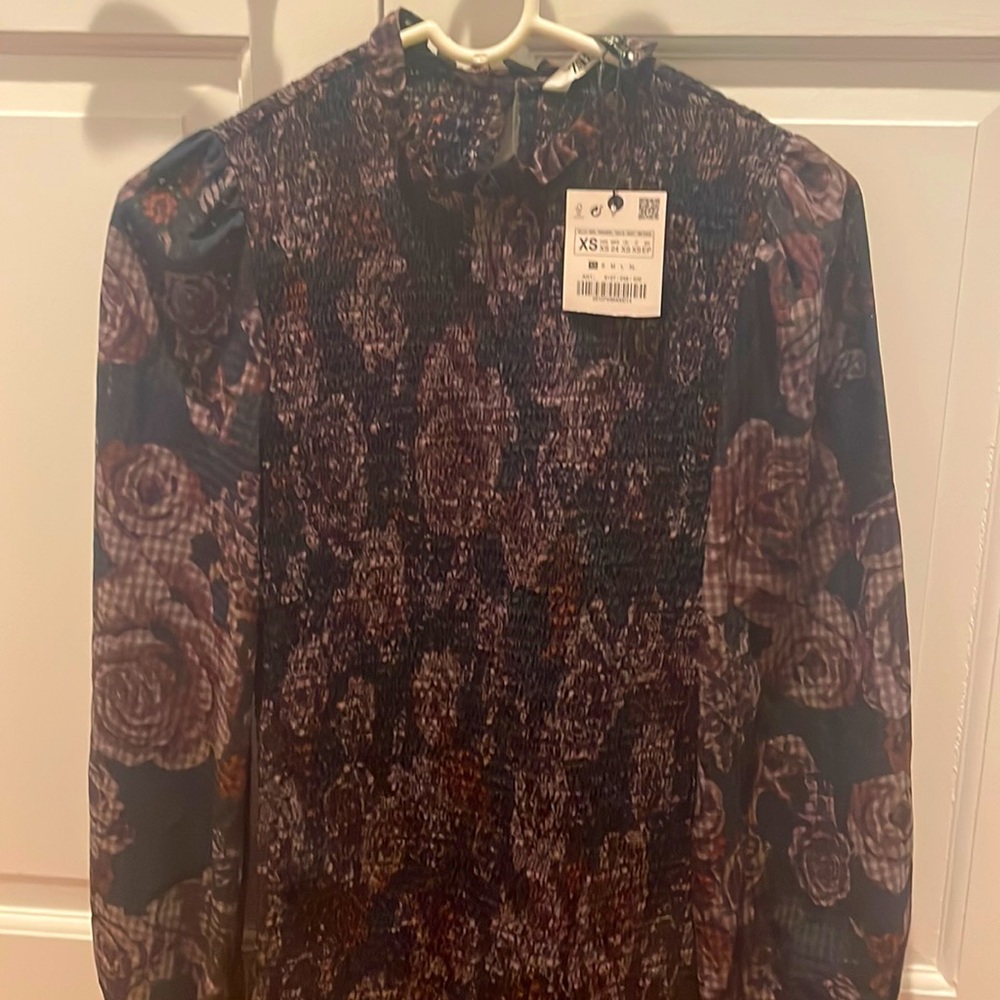 Zara floral dress size XS NEW